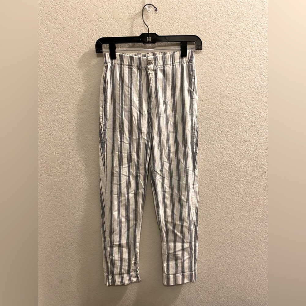 Brandy Melville Wide Pinstriped Pants